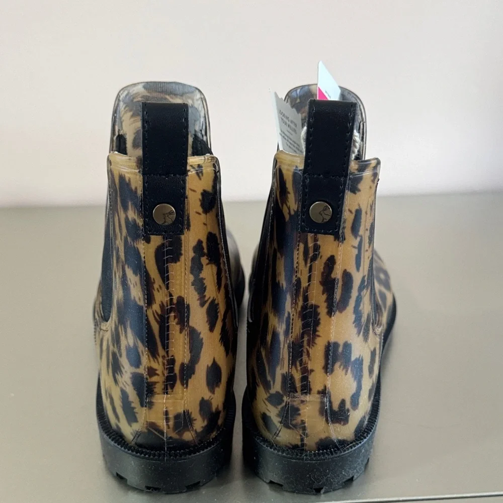 Joules Leopard Print Rain Boots - Picture 4 of 8